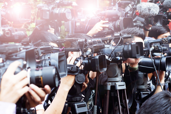 Cathy Hummels wurde Zeugin einer Messerstecherei